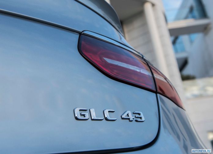2017 Mercedes-Benz GLC43 AMG 4MATIC Coupe - фотография 80 из 94