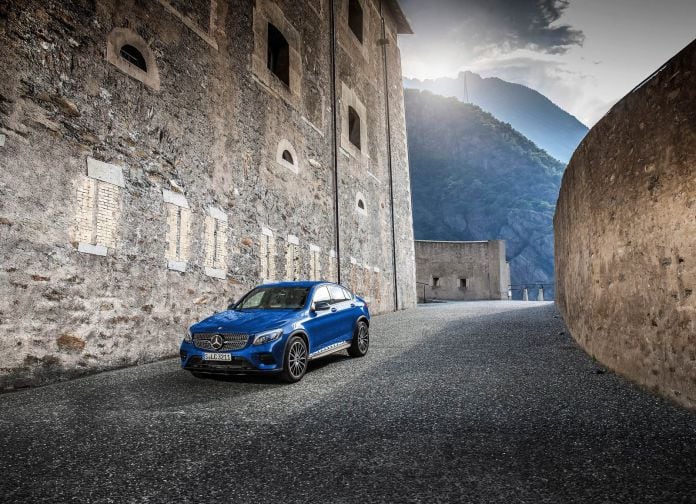 2017 Mercedes-Benz GLC Coupe - фотография 17 из 129
