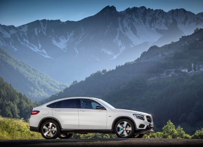 2017 Mercedes-Benz GLC Coupe - фотография 19 из 129 2017 Mercedes-Benz GLC Coupe - фотография 19 из 129