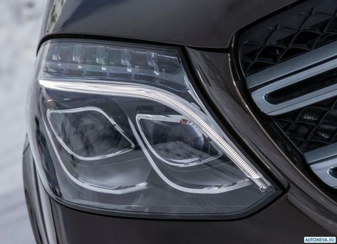 2017 Mercedes-Benz GLS - фотография 175 из 198
