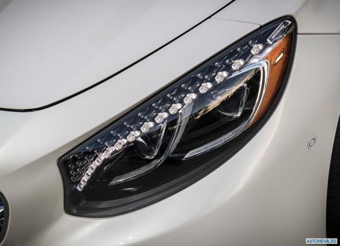 2017 Mercedes-Benz S650 Cabriolet Maybach - фотография 32 из 42 2017 Mercedes-Benz S650 Cabriolet Maybach - фотография 32 из 42