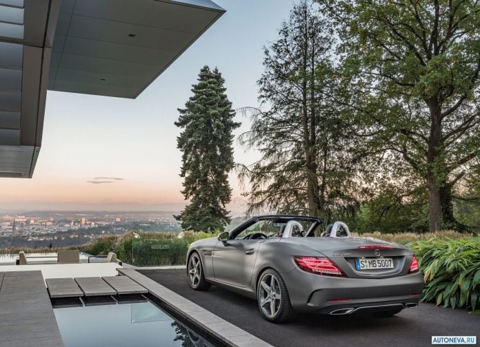 2017 Mercedes-Benz SLC - фотография 9 из 38 2017 Mercedes-Benz SLC - фотография 9 из 38