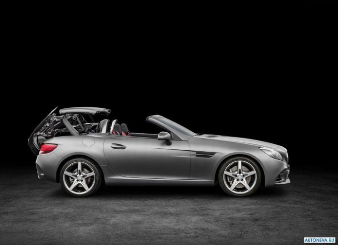 2017 Mercedes-Benz SLC - фотография 19 из 38
