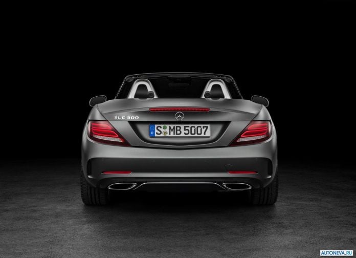 2017 Mercedes-Benz SLC - фотография 25 из 38