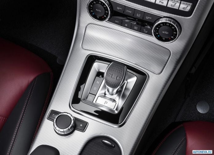 2017 Mercedes-Benz SLC - фотография 32 из 38