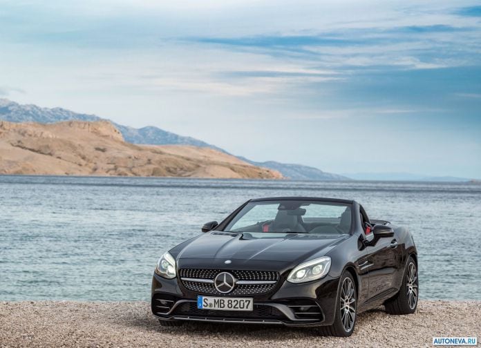 2017 Mercedes-Benz SLC43 AMG - фотография 2 из 22 2017 Mercedes-Benz SLC43 AMG - фотография 2 из 22