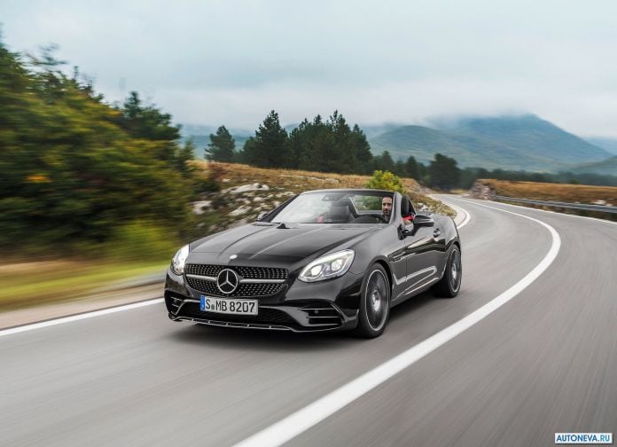 2017 Mercedes-Benz SLC43 AMG - фотография 4 из 22