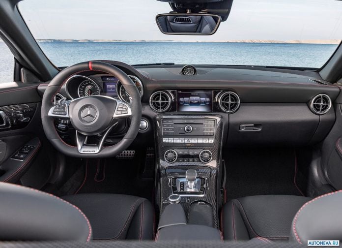 2017 Mercedes-Benz SLC43 AMG - фотография 16 из 22 2017 Mercedes-Benz SLC43 AMG - фотография 16 из 22