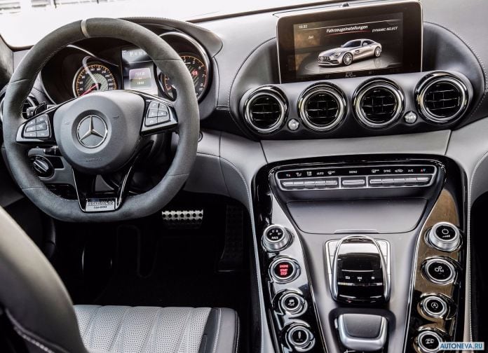 2018 Mercedes-Benz AMG GT C-Edition 50 - фотография 21 из 33 2018 Mercedes-Benz AMG GT C-Edition 50 - фотография 21 из 33