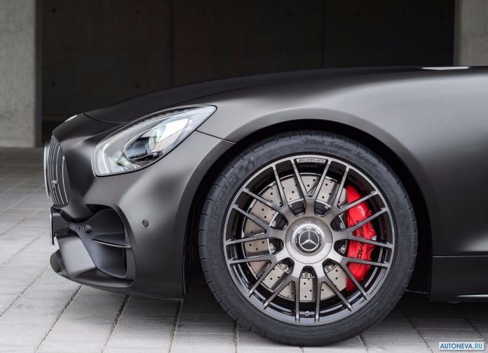 2018 Mercedes-Benz AMG GT C-Edition 50 - фотография 27 из 33