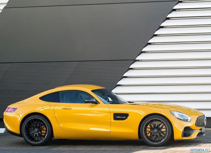 2018 Mercedes-Benz AMG GT S - фотография 4 из 7