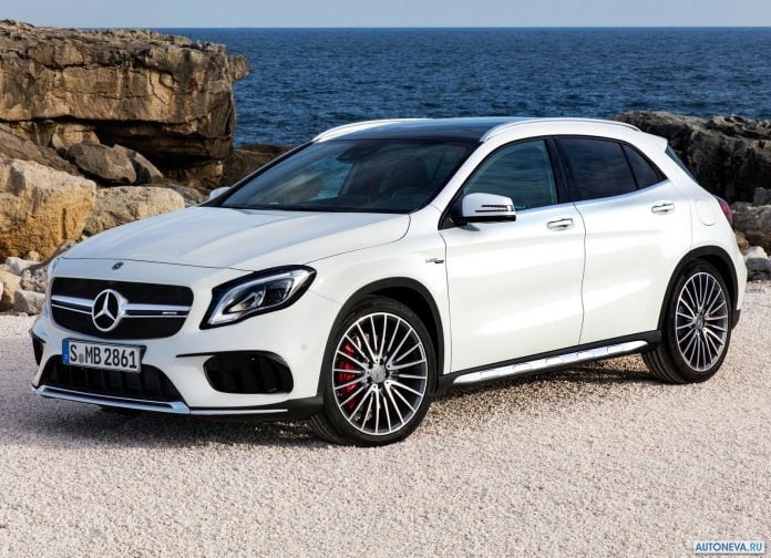 2018 Mercedes-Benz GLA45 AMG - фотография 2 из 43 2018 Mercedes-Benz GLA45 AMG - фотография 2 из 43