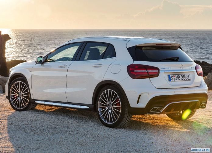 2018 Mercedes-Benz GLA45 AMG - фотография 19 из 43 2018 Mercedes-Benz GLA45 AMG - фотография 19 из 43
