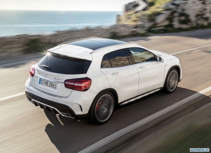2018 Mercedes-Benz GLA45 AMG - фотография 24 из 43