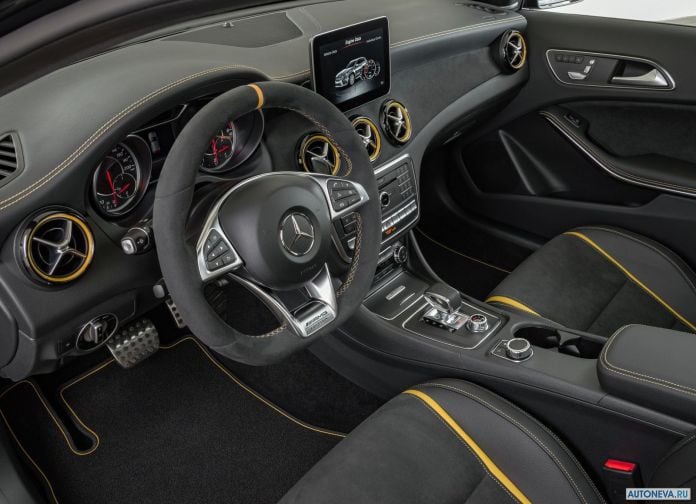 2018 Mercedes-Benz GLA45 AMG - фотография 33 из 43