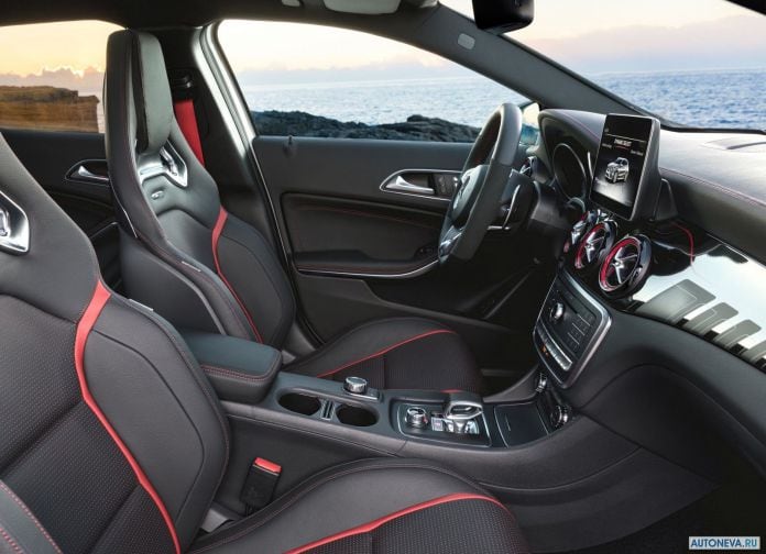 2018 Mercedes-Benz GLA45 AMG - фотография 34 из 43 2018 Mercedes-Benz GLA45 AMG - фотография 34 из 43
