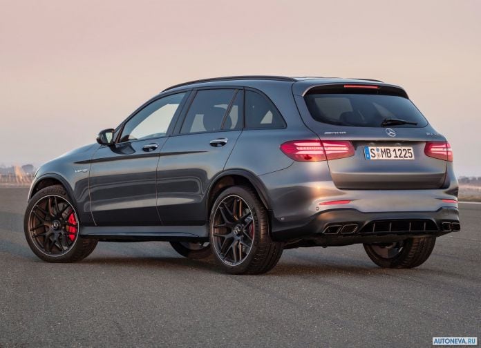 2018 Mercedes-Benz GLC63 AMG - фотография 13 из 26 2018 Mercedes-Benz GLC63 AMG - фотография 13 из 26