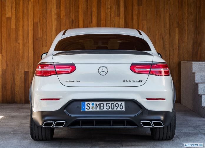 2018 Mercedes-Benz GLC63 AMG Coupe - фотография 21 из 35