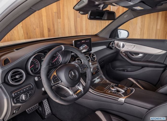 2018 Mercedes-Benz GLC63 AMG Coupe - фотография 27 из 35 2018 Mercedes-Benz GLC63 AMG Coupe - фотография 27 из 35
