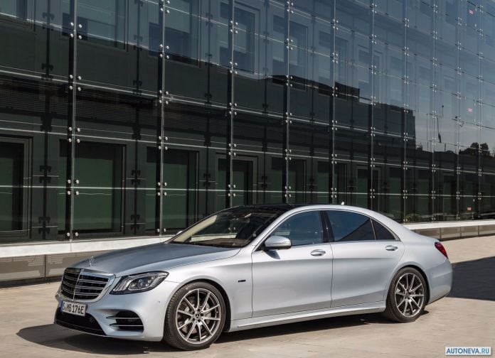 2018 Mercedes-Benz S560e - фотография 2 из 31 2018 Mercedes-Benz S560e - фотография 2 из 31