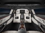 mercedes-benz_2018_s600_pullman_maybach_guard_009.jpg