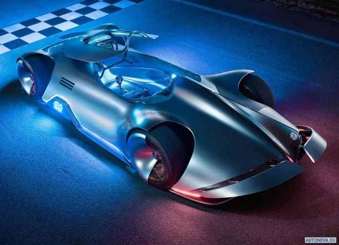 2018 Mercedes-Benz Vision EQ Silver Arrow Concept - фотография 14 из 43