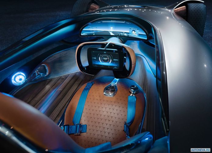 2018 Mercedes-Benz Vision EQ Silver Arrow Concept - фотография 24 из 43