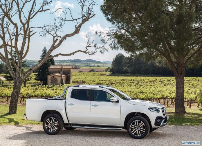 2018 Mercedes-Benz X-class - фотография 30 из 97 2018 Mercedes-Benz X-class - фотография 30 из 97