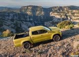 mercedes-benz_2018_x_class_26.jpg