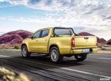 mercedes-benz_2018_x_class_36.jpg
