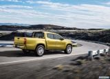mercedes-benz_2018_x_class_37.jpg