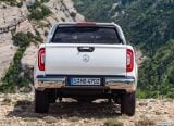 mercedes-benz_2018_x_class_40.jpg