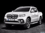 mercedes-benz_2018_x_class_44.jpg