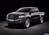 mercedes-benz_2018_x_class_45.jpg