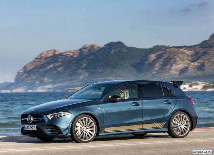 2019 Mercedes-Benz A35 AMG 4MATIC - фотография 12 из 84