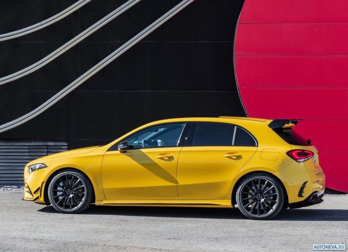 2019 Mercedes-Benz A35 AMG 4MATIC - фотография 30 из 84 2019 Mercedes-Benz A35 AMG 4MATIC - фотография 30 из 84