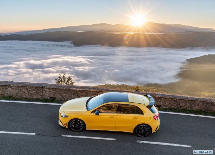 2019 Mercedes-Benz A35 AMG 4MATIC - фотография 38 из 84 2019 Mercedes-Benz A35 AMG 4MATIC - фотография 38 из 84