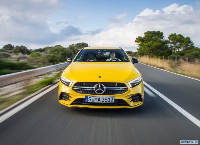 2019 Mercedes-Benz A35 AMG 4MATIC - фотография 62 из 84 2019 Mercedes-Benz A35 AMG 4MATIC - фотография 62 из 84