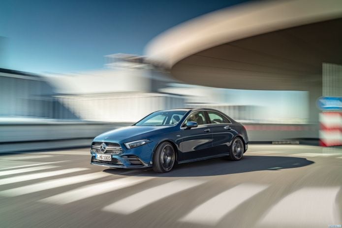 2020 Mercedes-Benz A35 4MATIC - фотография 3 из 25 2020 Mercedes-Benz A35 4MATIC - фотография 3 из 25