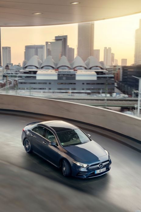 2020 Mercedes-Benz A35 4MATIC - фотография 5 из 25 2020 Mercedes-Benz A35 4MATIC - фотография 5 из 25