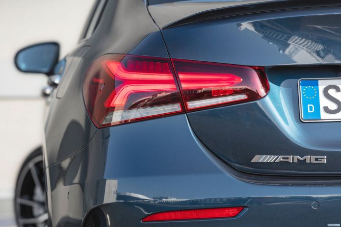 2020 Mercedes-Benz A35 4MATIC - фотография 24 из 25