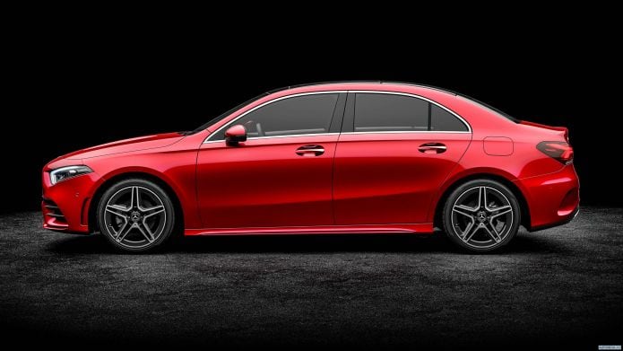 2019 Mercedes-Benz A-class L Sedan CN version - фотография 8 из 15 2019 Mercedes-Benz A-class L Sedan CN version - фотография 8 из 15