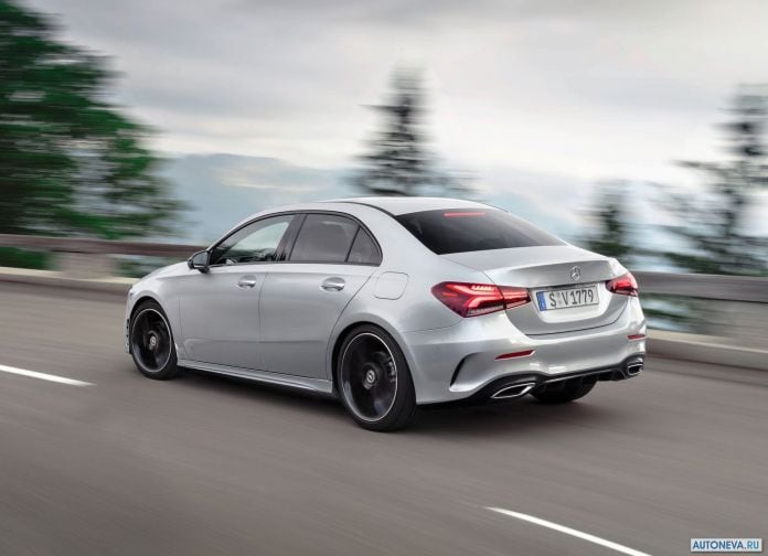 2019 Mercedes-Benz A-class Sedan - фотография 28 из 58