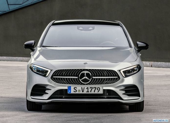 2019 Mercedes-Benz A-class Sedan - фотография 33 из 58