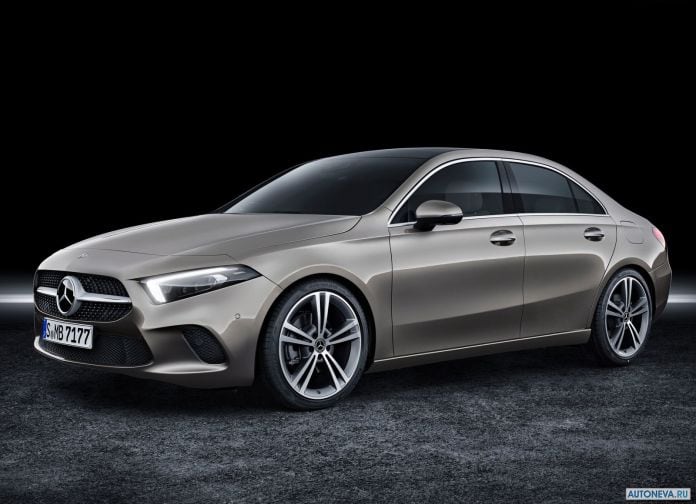 2019 Mercedes-Benz A-class Sedan - фотография 36 из 58