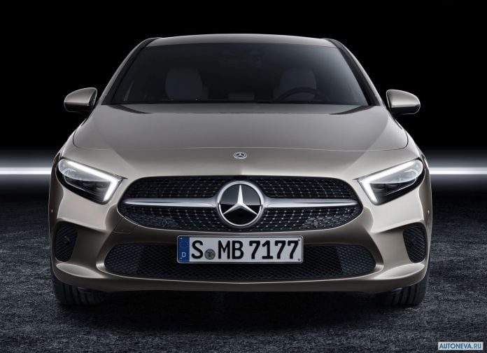 2019 Mercedes-Benz A-class Sedan - фотография 39 из 58