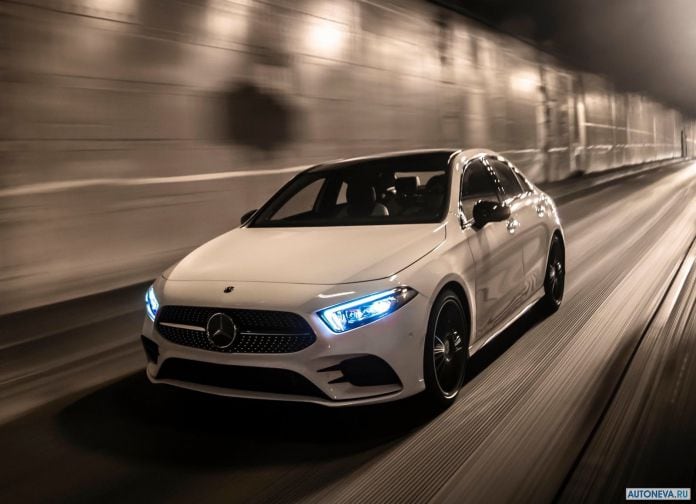 2019 Mercedes-Benz A-class Sedan US-version - фотография 17 из 176