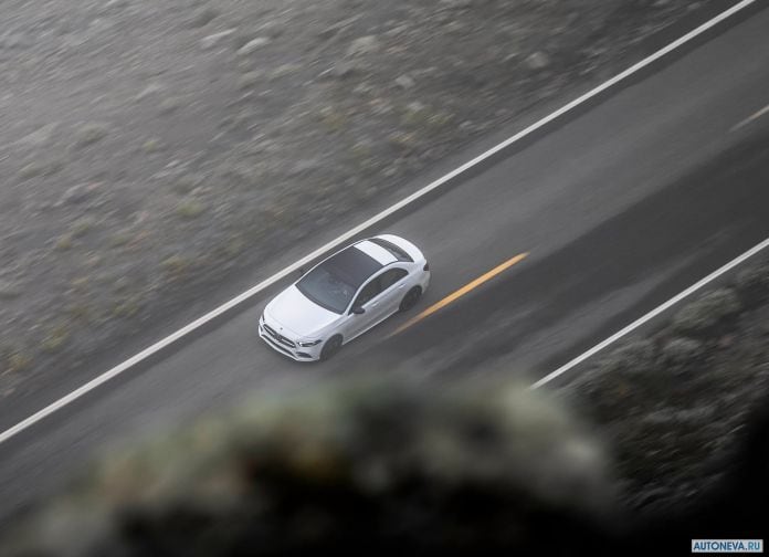 2019 Mercedes-Benz A-class Sedan US-version - фотография 24 из 176