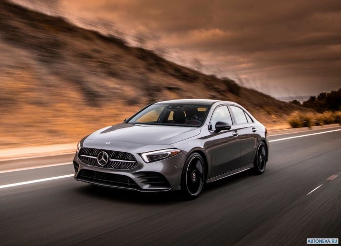 2019 Mercedes-Benz A-class Sedan US-version - фотография 26 из 176