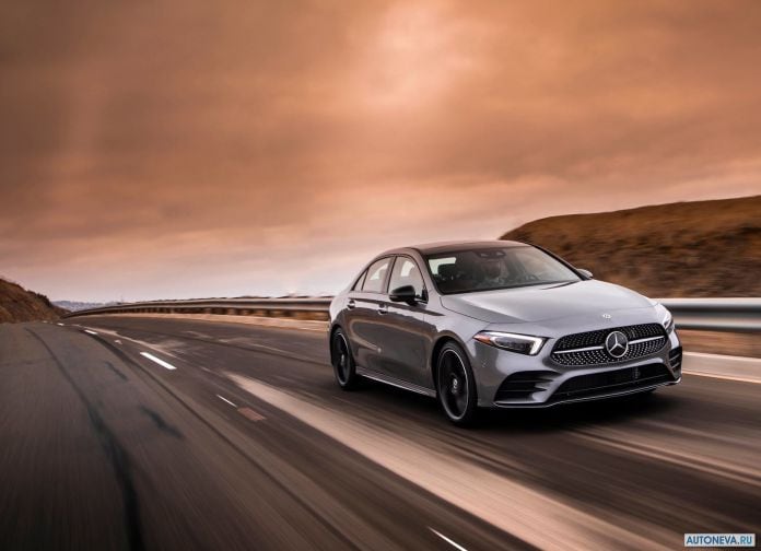 2019 Mercedes-Benz A-class Sedan US-version - фотография 31 из 176